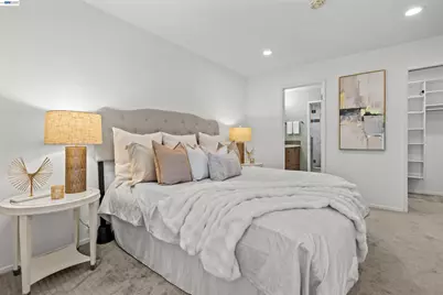 4767 Del Valle Pkwy, Pleasanton, CA 94566 - Photo 23