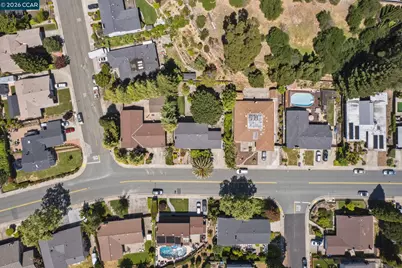 2537 Simas Ave, Pinole, CA 94564 - Photo 57