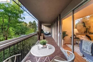 323 Monte Vista Ave, Oakland, CA 94611 - Photo 25