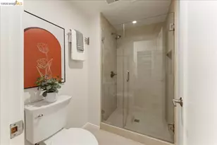323 Monte Vista Ave, Oakland, CA 94611 - Photo 19