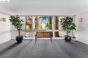 323 Monte Vista Ave, Oakland, CA 94611 - Photo 5