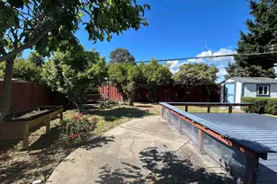 25073 Belhaven St, Hayward, CA 94545 - Photo 3