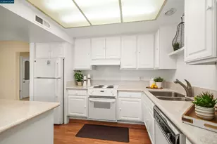 1832 Golden Rain, Walnut Creek, CA 94595 - Photo 17