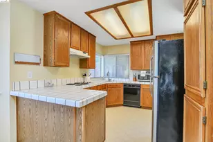 2424 Whitetail Dr, Antioch, CA 94531 - Photo 15