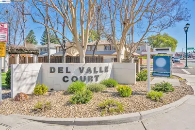 282 Del Valle Ct, Pleasanton, CA 94566 - Photo 35
