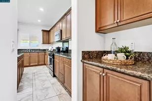 5608 Ashbourne Way, Antioch, CA 94531 - Photo 7
