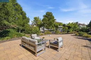 2151 Sky View Ct, Moraga, CA 94556 - Photo 39