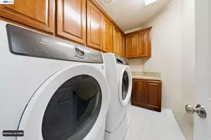 5336 Pacific Terrace Ct, Castro Valley, CA 94552 - Photo 31