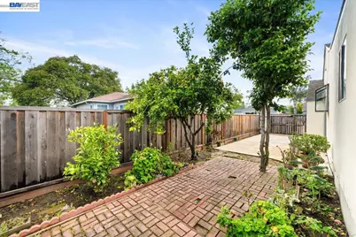 17153 Via Media, San Lorenzo, CA 94580 - Photo 29