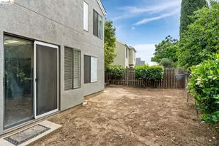640 Mockingbird Ln, Oakley, CA 94561 - Photo 37