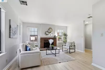 377 Bernardo Ave, Sunnyvale, CA 94086 - Photo 7