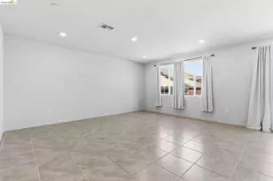 4050 Kenwood Cir, Oakley, CA 94561 - Photo 5