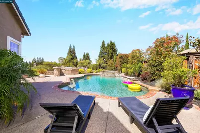 1518 Colchester St, Danville, CA 94506 - Photo 45