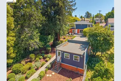 7406 Circle Hill Dr, Oakland, CA 94605 - Photo 41