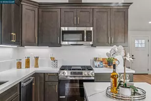 3017 Madeline St, Oakland, CA 94602 - Photo 9