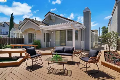 2819 Cherry Hills Dr, Discovery Bay, CA 94505 - Photo 17