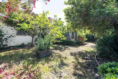 2197 Sugartree Drive, Pittsburg, CA 94565 - Photo 43