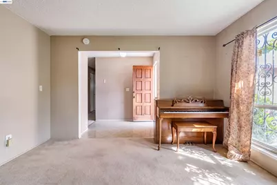 2197 Sugartree Drive, Pittsburg, CA 94565 - Photo 5