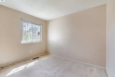 2197 Sugartree Drive, Pittsburg, CA 94565 - Photo 19