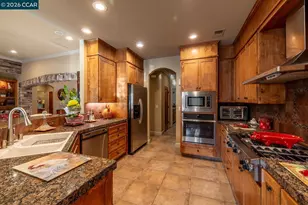 2531 Poppy Dr, Lodi, CA 95242 - Photo 17