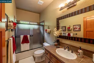 2531 Poppy Dr, Lodi, CA 95242 - Photo 31