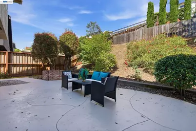 27966 El Portal Dr, Hayward, CA 94542 - Photo 43