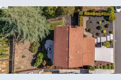 27966 El Portal Dr, Hayward, CA 94542 - Photo 51