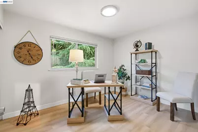 27966 El Portal Dr, Hayward, CA 94542 - Photo 25