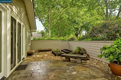 7830 Medinah Ct, Pleasanton, CA 94588 - Photo 35