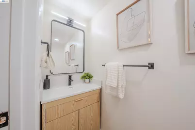 6151 Joaquin Murieta Ave #D, Newark, CA 94560 - Photo 17