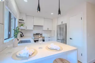 6151 Joaquin Murieta Ave, Newark, CA 94560 - Photo 17