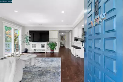 5092 Black Oak Rd, Concord, CA 94521 - Photo 5