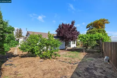 476 Pamela Dr, Bay Point, CA 94565 - Photo 23