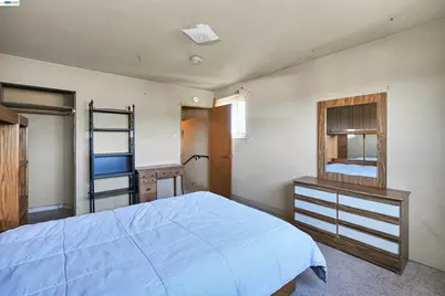 26462 Stanwood Ave, Hayward, CA 94544 - Photo 21