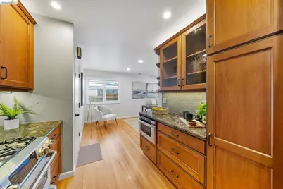 8796 Bandon Dr, Dublin, CA 94568 - Photo 7