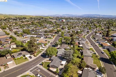 8796 Bandon Dr, Dublin, CA 94568 - Photo 37