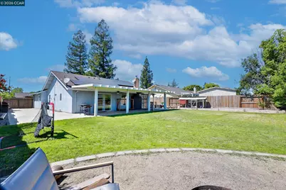 18902 Arrowhead Dr, Lockeford, CA 95237 - Photo 37