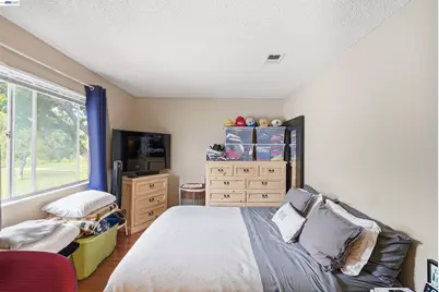 1494 Del Rio Cir #D, Concord, CA 94518 - Photo 17