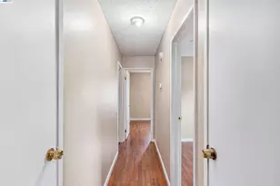 1494 Del Rio Cir, Concord, CA 94518 - Photo 9