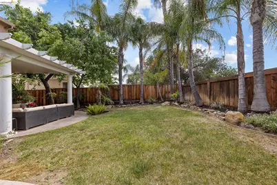 2705 Hawthorn Place, Brentwood, CA 94513 - Photo 91