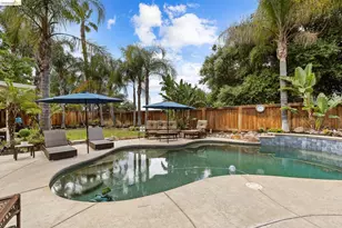2705 Hawthorn Pl, Brentwood, CA 94513 - Photo 97
