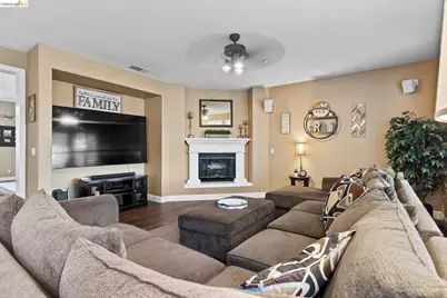 2705 Hawthorn Place, Brentwood, CA 94513 - Photo 35