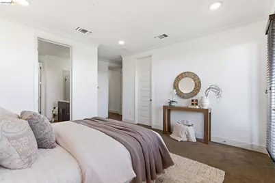475 Mitchell Avenue, Alameda, CA 94501 - Photo 29