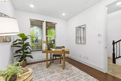 475 Mitchell Avenue, Alameda, CA 94501 - Photo 5