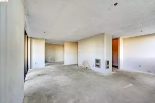 555 Pierce St, Albany, CA 94706 - Photo 27