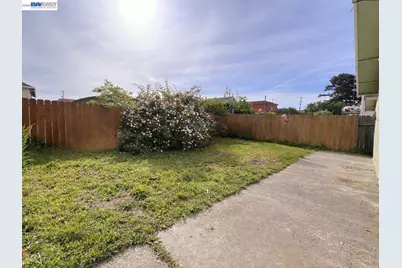 634 8th St, Richmond, CA 94801 - Photo 11