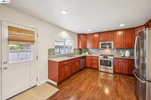 21132 Tyee Ct, Castro Valley, CA 94546 - Photo 13