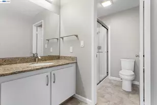21109 Gary Dr, Hayward, CA 94546 - Photo 29