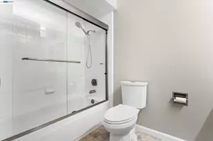 21109 Gary Dr, Hayward, CA 94546 - Photo 23