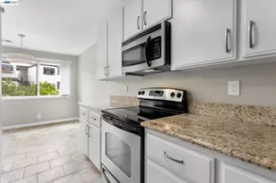 21109 Gary Dr, Hayward, CA 94546 - Photo 7